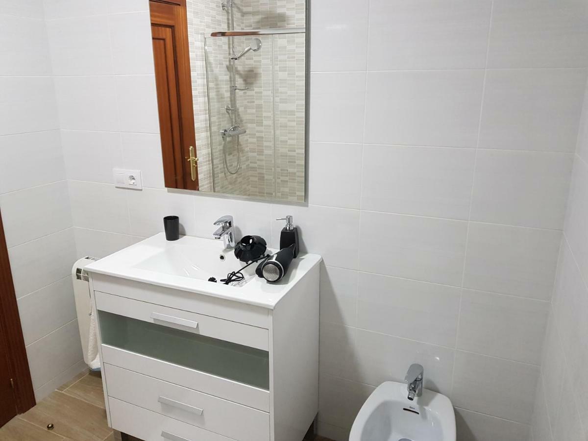 Apartamento Bueu Familiar Apartment Понтеведра Екстериор снимка