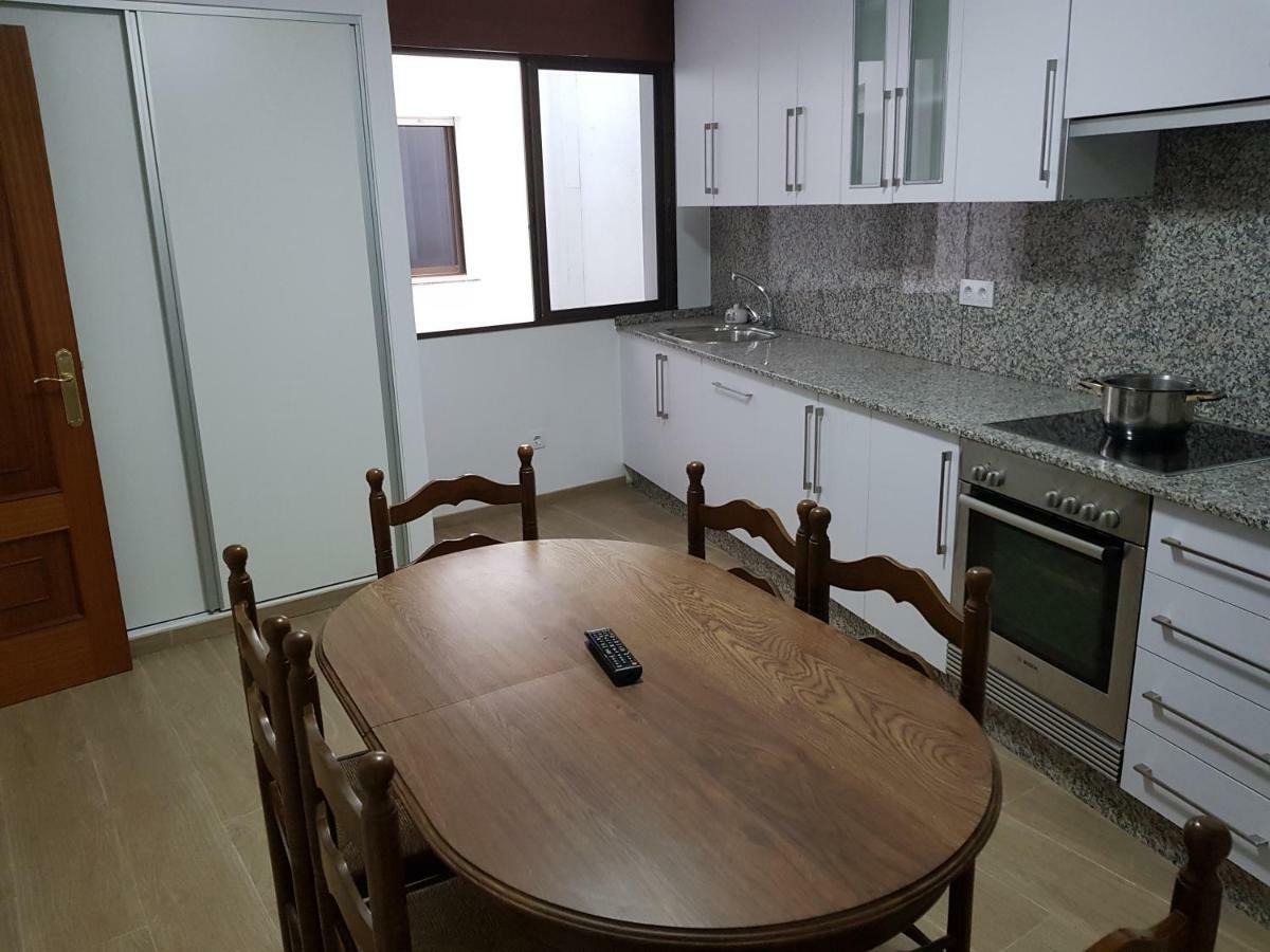 Apartamento Bueu Familiar Apartment Понтеведра Екстериор снимка