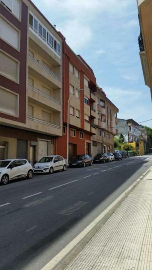 Apartamento Bueu Familiar Apartment Понтеведра Екстериор снимка